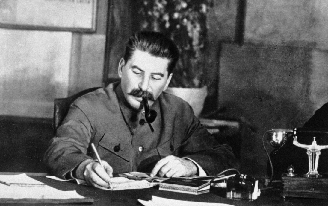 Сталин с трубкой