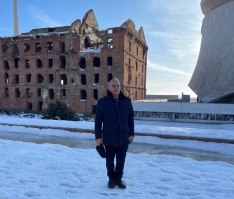 200 %u0434%u043D%u0435%u0439, %u0438%u0437%u043C%u0435%u043D%u0438%u0432%u0448%u0438%u0445 %u0445%u043E%u0434 %u0432%u043E%u0439%u043D%u044B