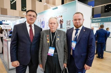 участие в окрытии XIII Петербургского Международного Форума Здоровья