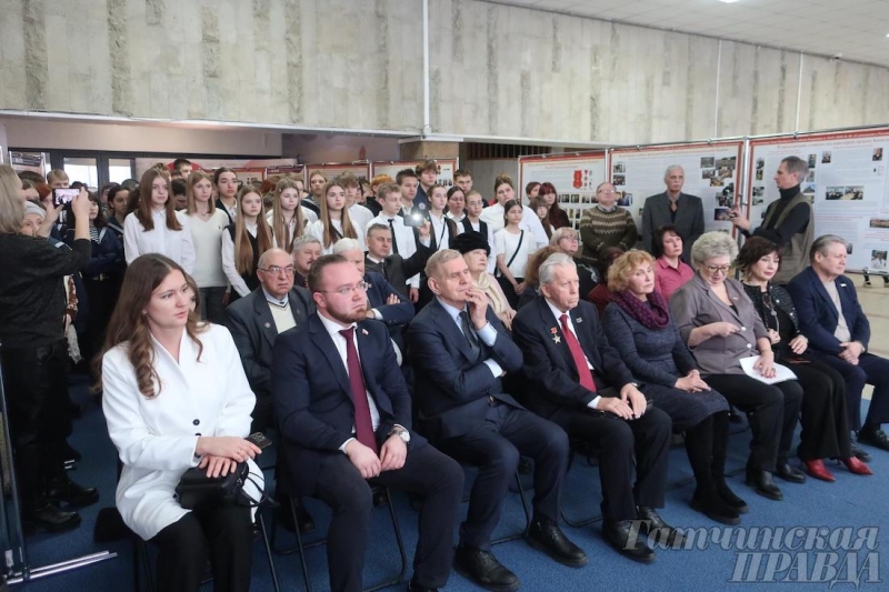 выставка "Кавалеры ордена Александра Невского! Три века славы на страже Отечества"