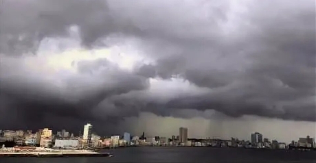 Над Кубой вновь сгустились тучи!